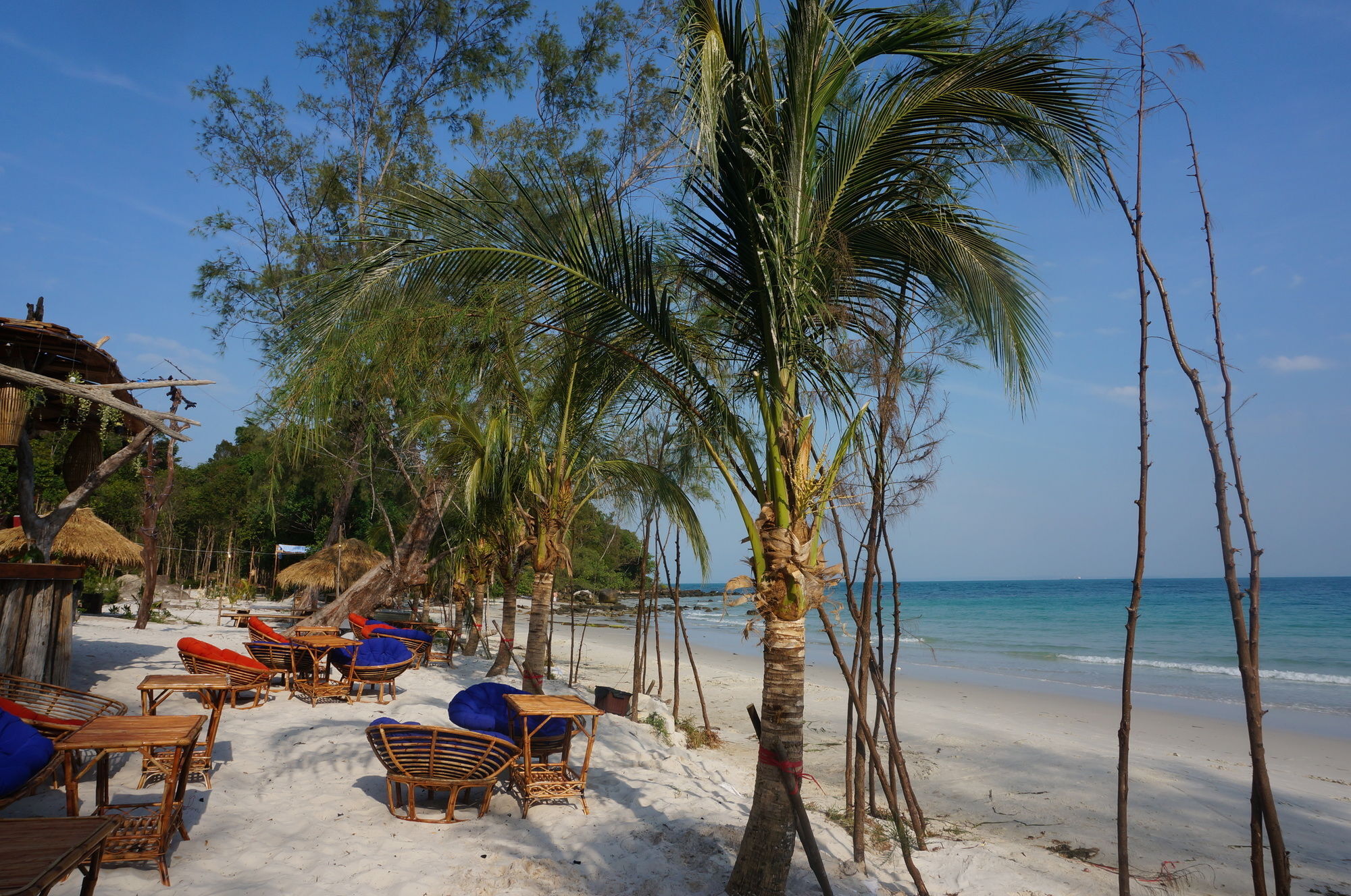 Romdoul Koh Rong Hotel Сиханоуквил Екстериор снимка